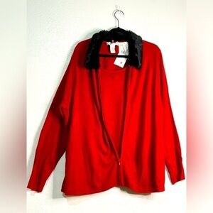 Maggie McNaughton red sweater w/detachable faux fur collar. Sz 3X. NWT.